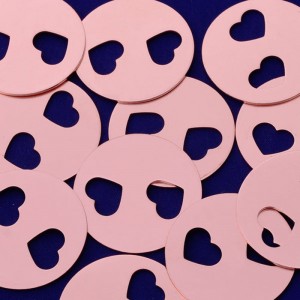 Метални щамповани бижута